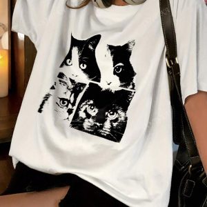 Young Women's Loose Fit Cat Print Round Neck T-shirt Onesize